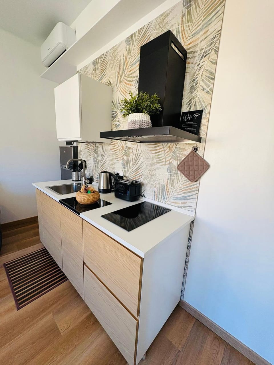 Kitchen or kitchenette, stove