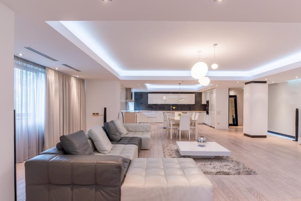 TV and multimedia, Living room, Dining area