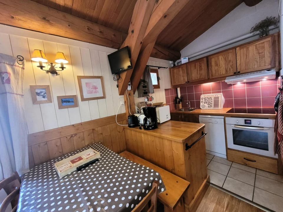 Résidence Tralenta DispersÉ - Studio mezzanine - 4 personnes MAE-2143 Apartment in Bonneval-sur-Arc