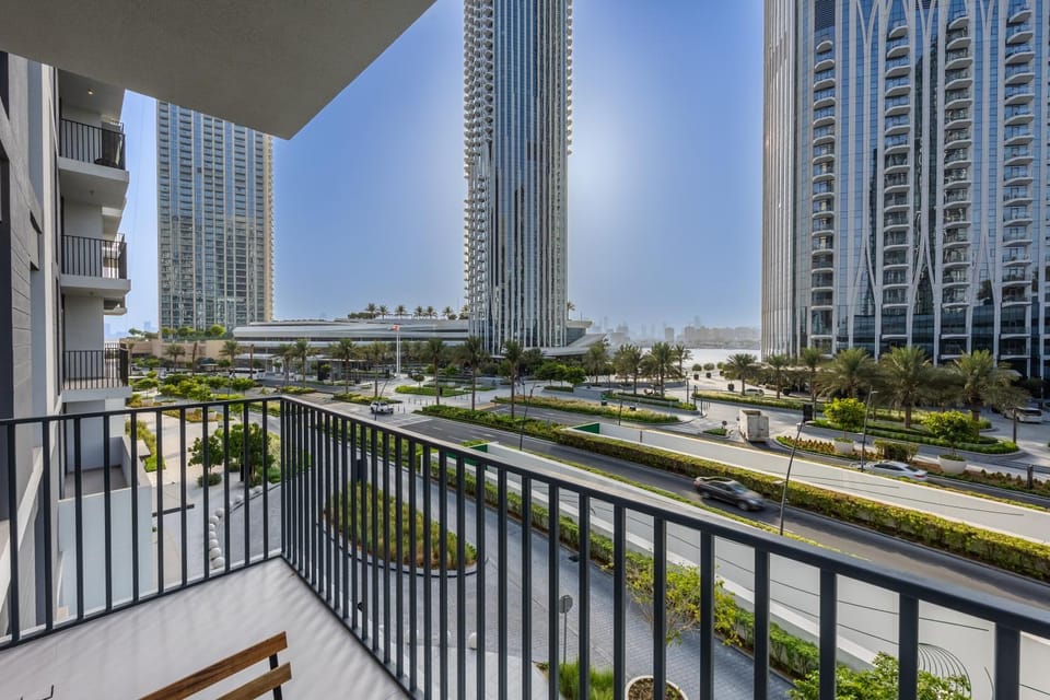 Creek Harbour Serenity with Burj Khalifa Glimpse Apartment in Dubai