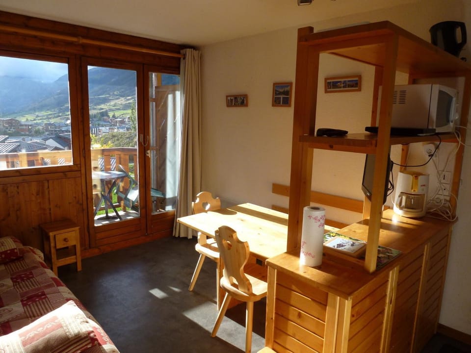Résidence Les Pres Du Bois - Studio coin montagne - 4 personnes MAE-2543 Apartment in Auvergne-Rhône-Alpes