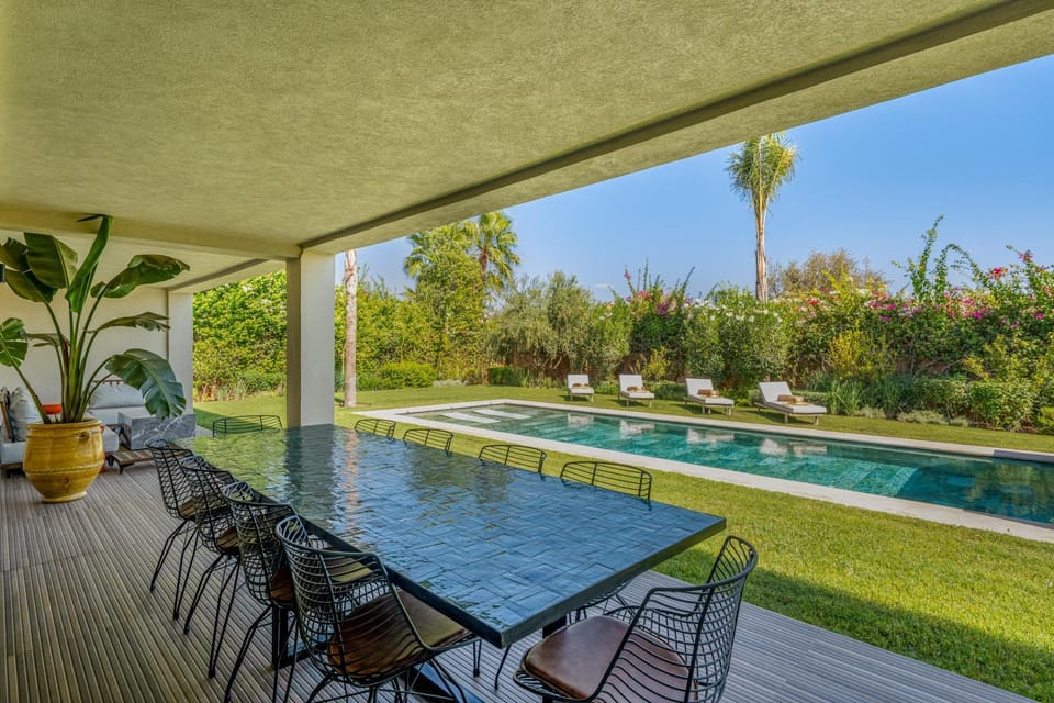 Patio, Garden, Garden view, Pool view, Swimming pool, sunbed