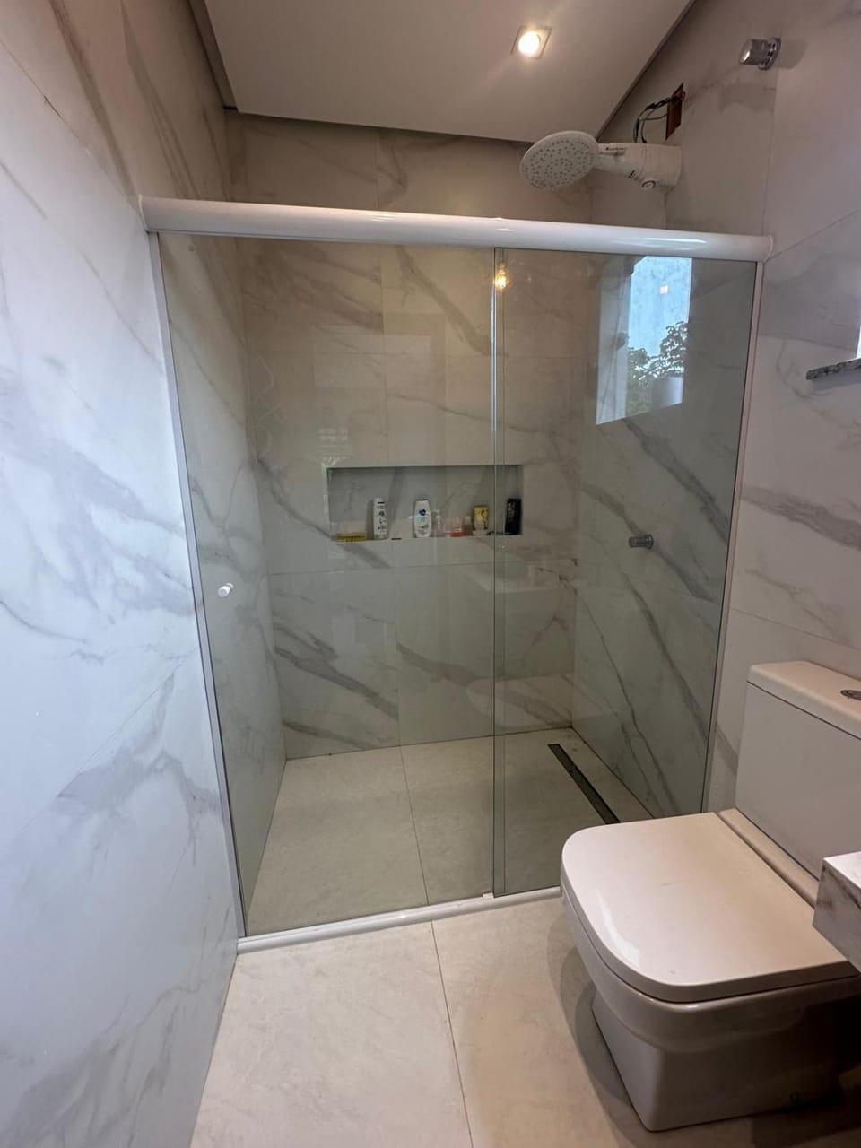 Shower, Toilet, Bathroom