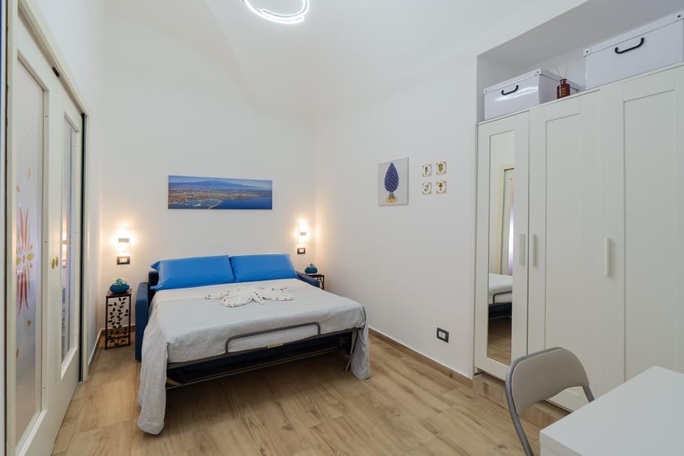 Living room, Bedroom