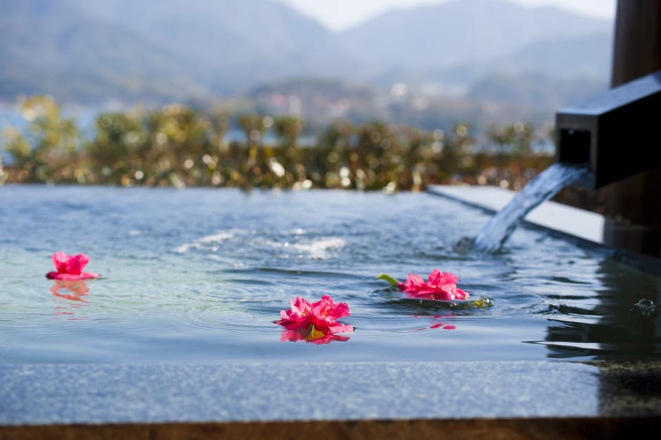 Open Air Bath