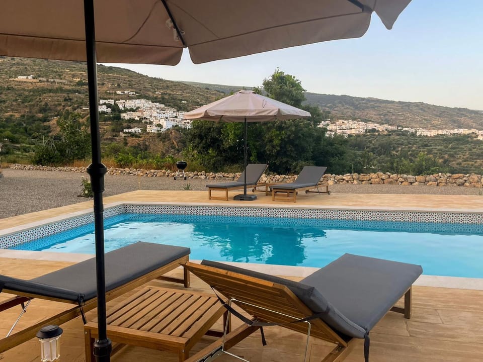 Patio, Natural landscape, Mountain view, Pool view, Swimming pool, sunbed