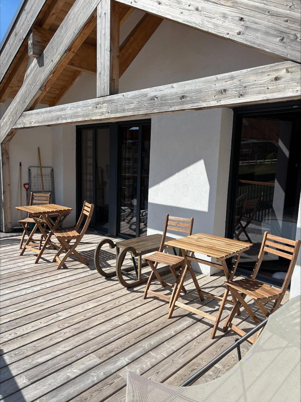 Grand appartement familial avec terrasses à 2 pas de pistes Apartment in Montgenèvre