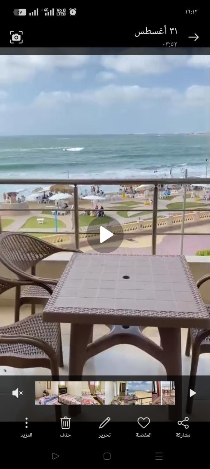 شاليه 3 غرف صف اول المعموره الشاطئ اسكندريه Apartment in Alexandria