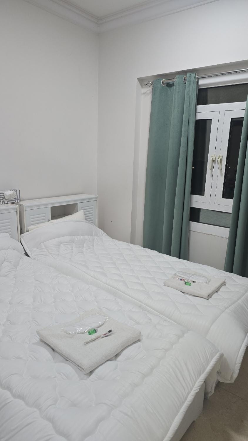 شقة جميلة مطلة على الشاطيLuxury MUSCAT Apartment with Sea View Apartment in Muscat Governorate, Oman