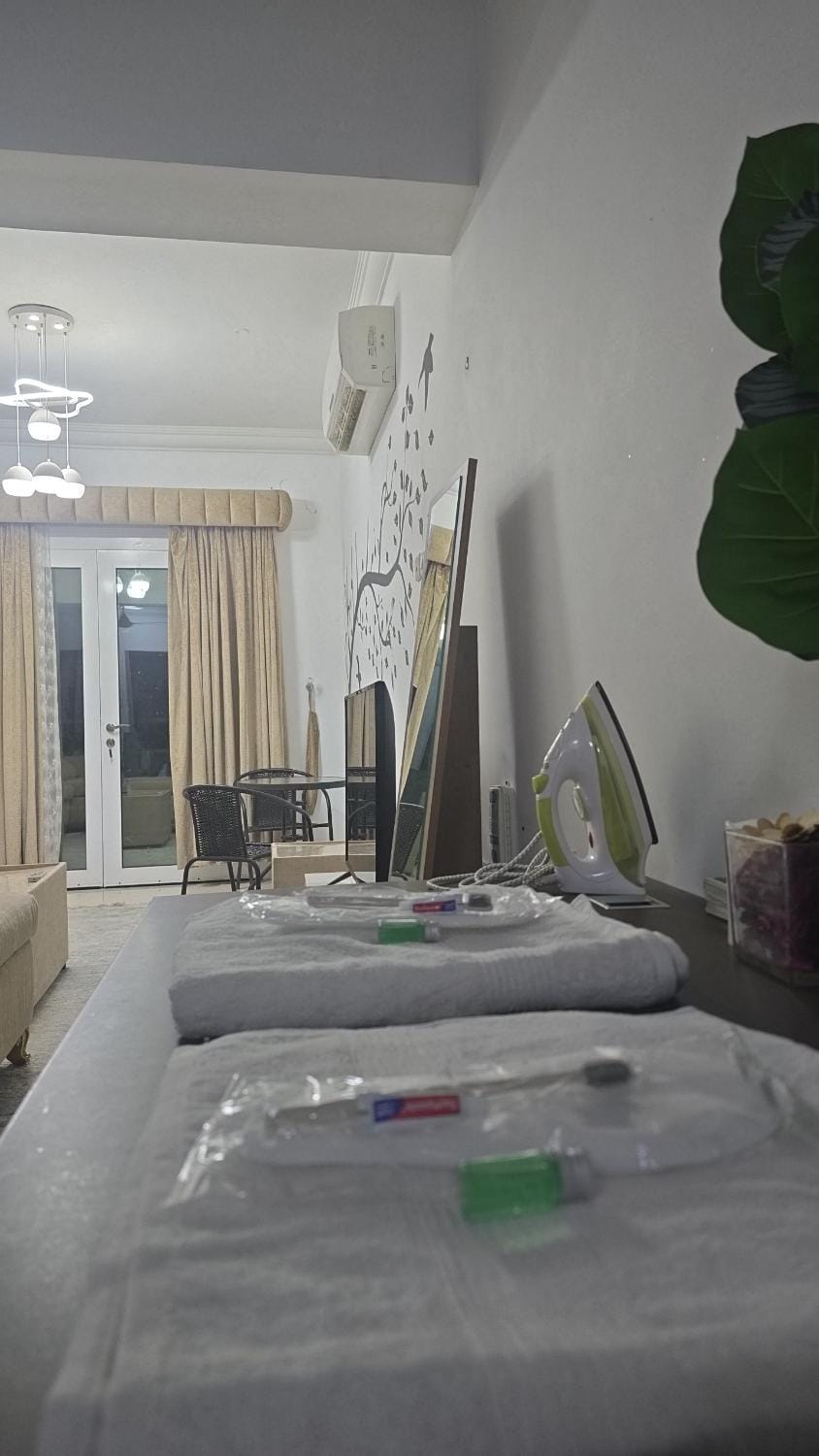شقة جميلة مطلة على الشاطيLuxury MUSCAT Apartment with Sea View Apartment in Muscat Governorate, Oman