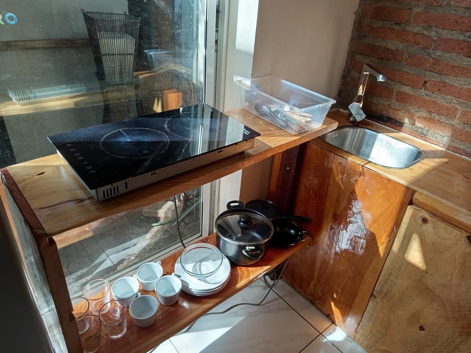HOSTEL SAKAR QUINTERO Beach Bed and Breakfast in Valparaíso Region