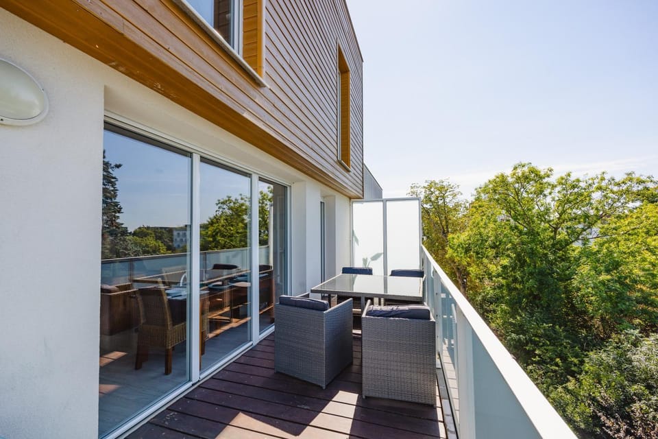 Balcony/Terrace, Dining area