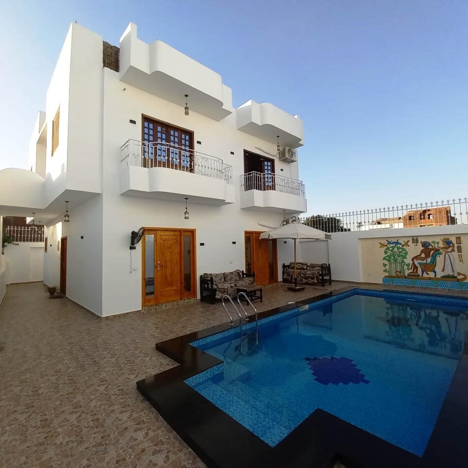 Balcony/Terrace, Pool view, Swimming pool, Swimming pool