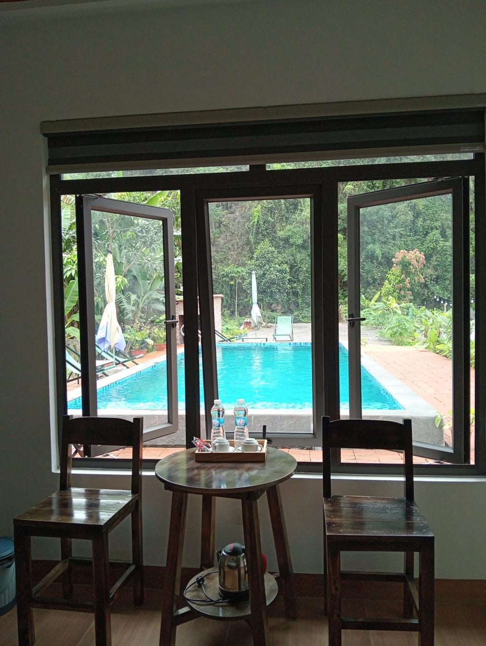 Tam Coc Mountain Light Homestay Bed and Breakfast in Laos