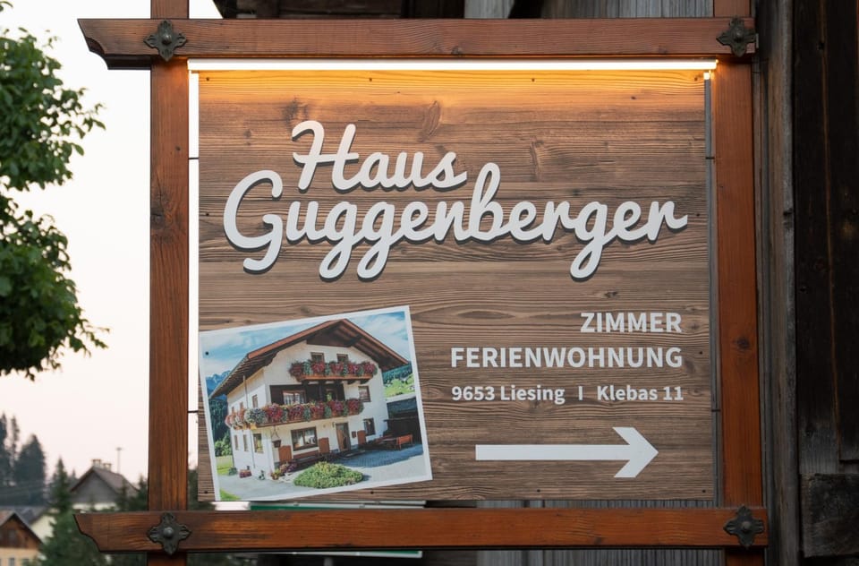 Property logo or sign, On site