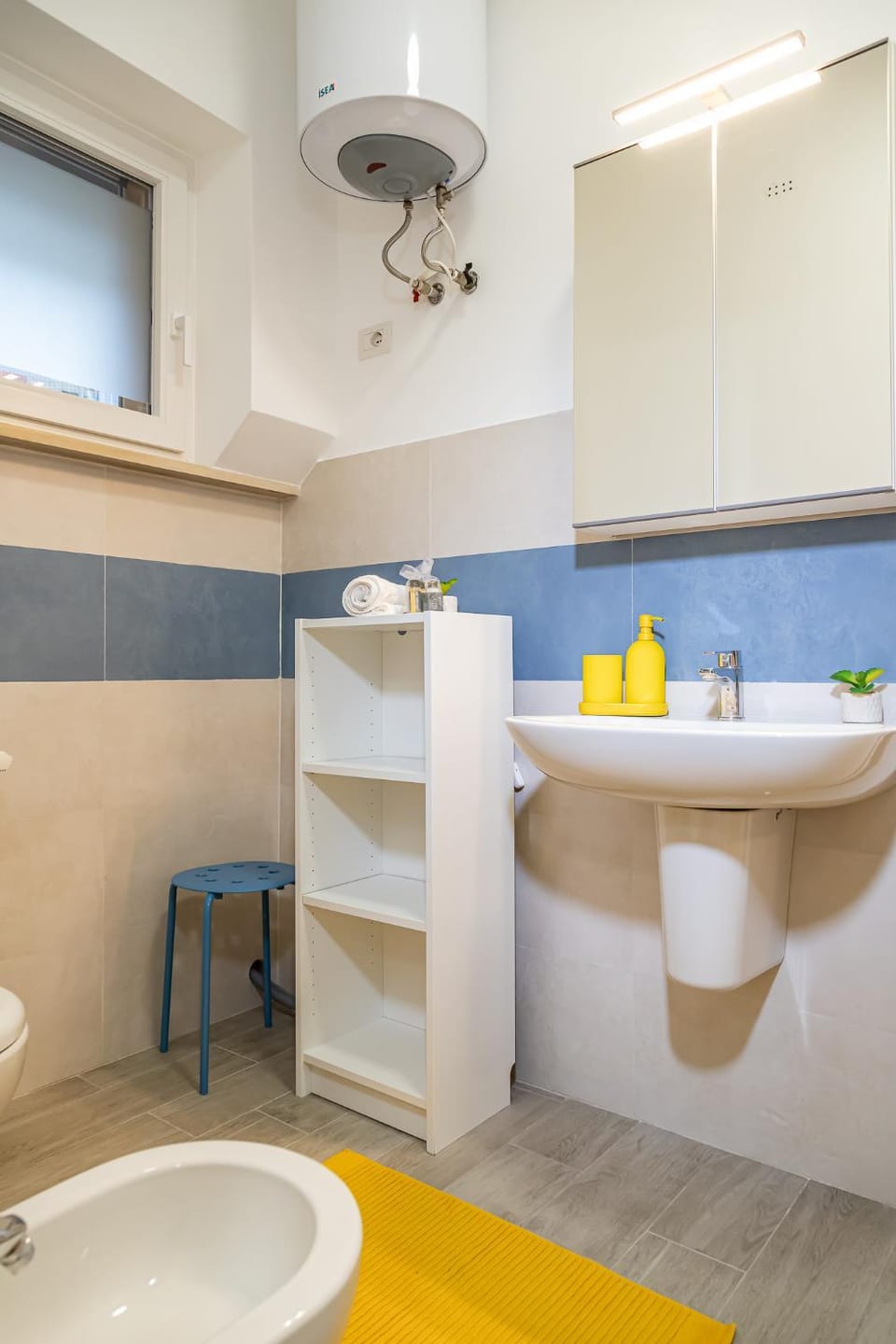 Bathroom, Bath
