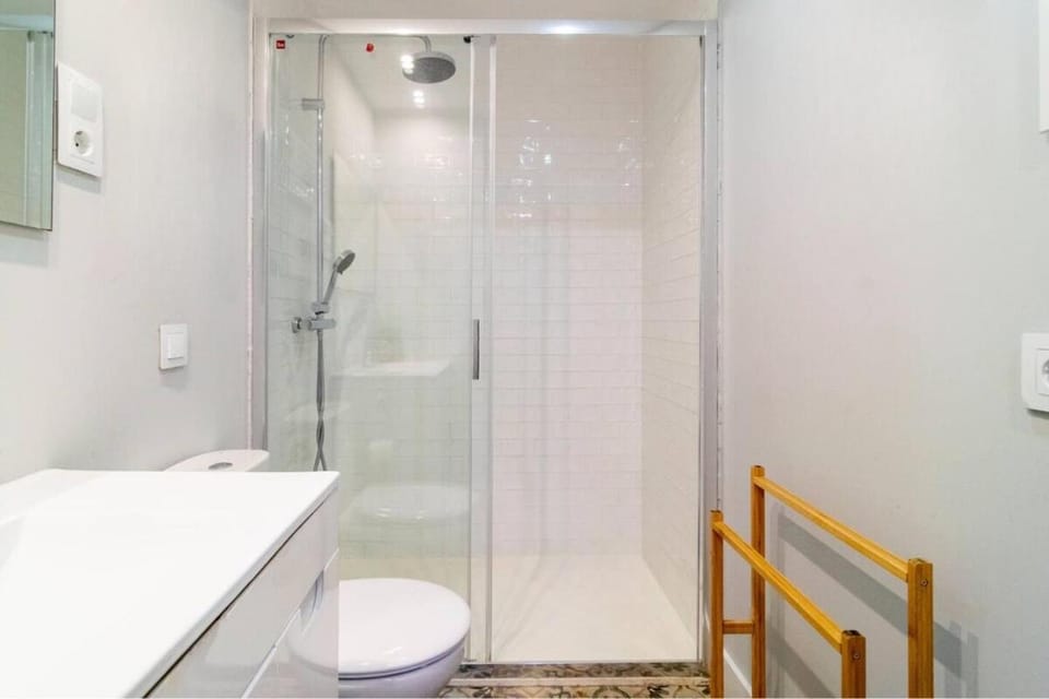 Comfortable Studio in Lavapies - Madrid Center Apartment in Centro