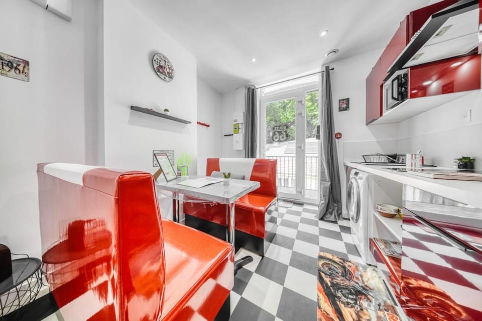 IDEAL Pro, American Atmosphere avec Netflix et Disney Apartment in Saint-Étienne
