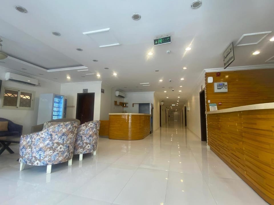 Lobby or reception, elevator