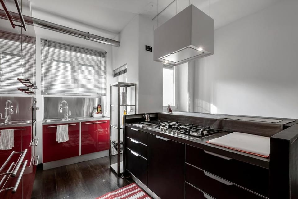 Quite and Bright Tortona District Apartment in Milan