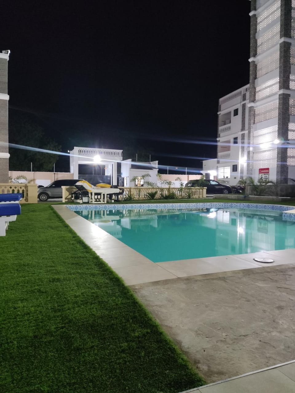 Night, Pool view