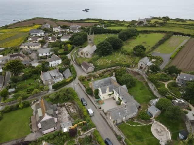 Bird's eye view, Sea view