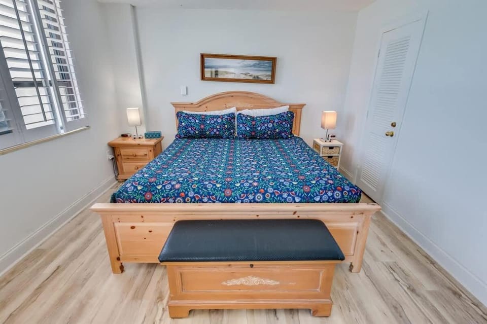 Nice NEW 2BR,Direct Oceanfront in Private Arcadian House in South Carolina