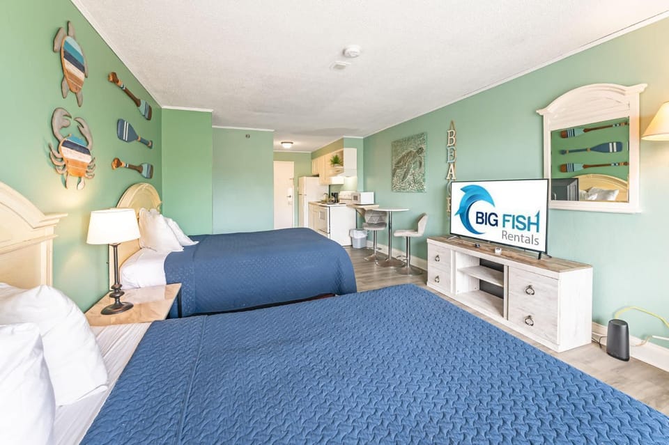 Fantastic view, 2 Full beds, 7th floor at Sea Mist House in Myrtle Beach