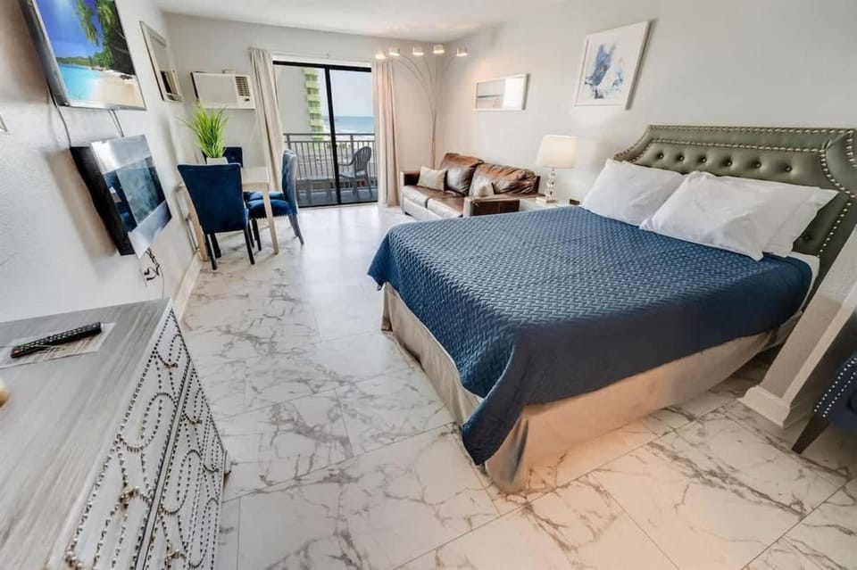 Nice Renovated Sea Mist with Amazing Ocean Views House in Myrtle Beach