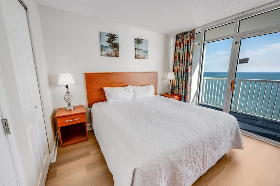 New High Floor, Direct Sea Watch, Beautiful Decor! House in South Carolina