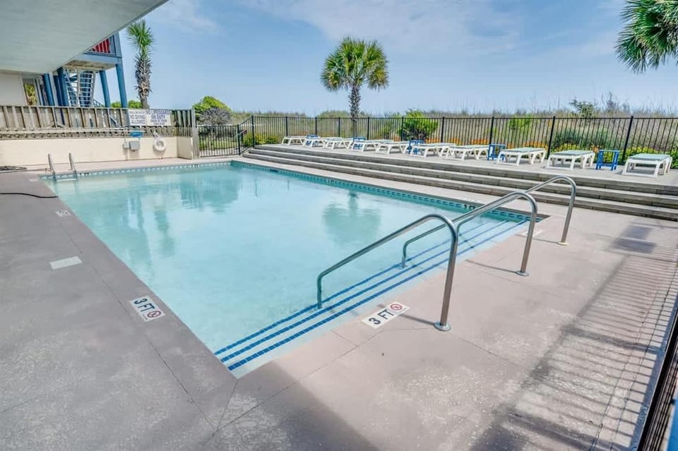 New -Direct Oceanfront 3BR2B, Private WaterPoint! House in North Myrtle Beach