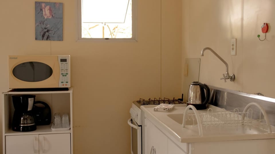 Coffee/tea facilities, Kitchen or kitchenette