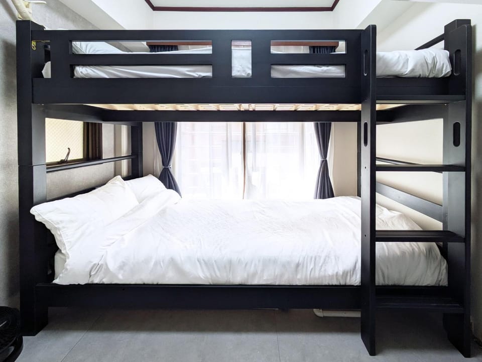 Bed, Photo of the whole room, Bedroom, bunk bed