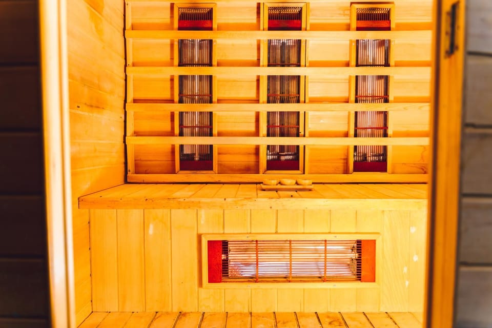 TranquilHaus! 3BR Retreat with Spa Saunas, Hot Tub & Garden Cinema Apartment in London Borough of Southwark