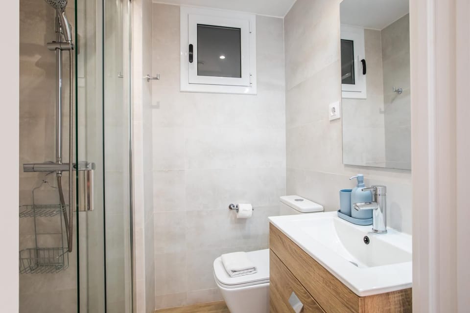 42PAA1128 - Frantastic apartment in Gracia Apartment in Barcelona