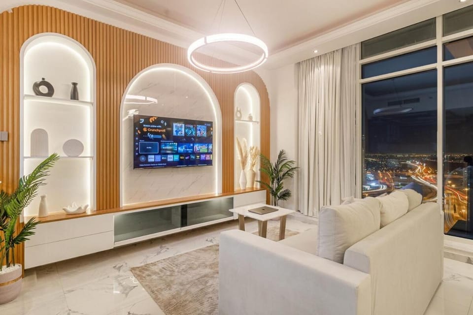 Luxury 3 BHK High Floor Pool, Gym Sauna Opal 2705 Apartment in Dubai