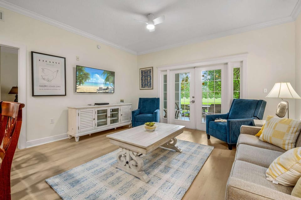 Luxury condo w Reunion Golf view & balcony Apartment in Four Corners