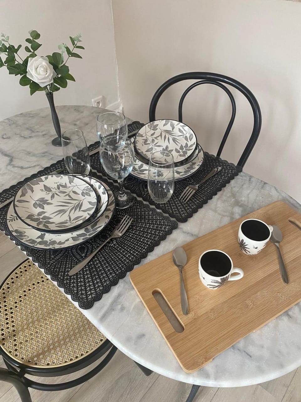 Food and drinks, Dining area