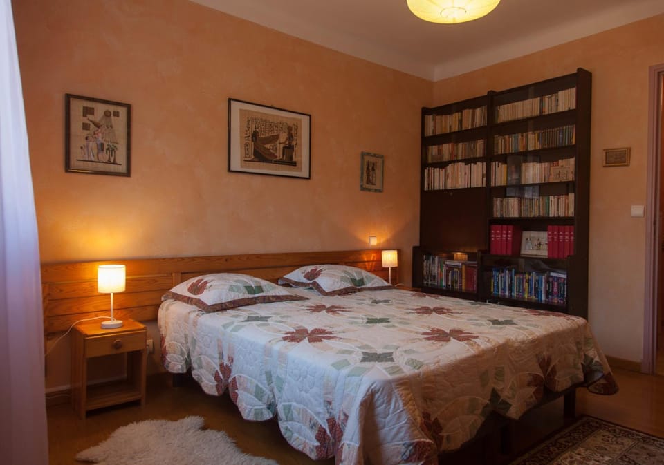 Library, Bedroom