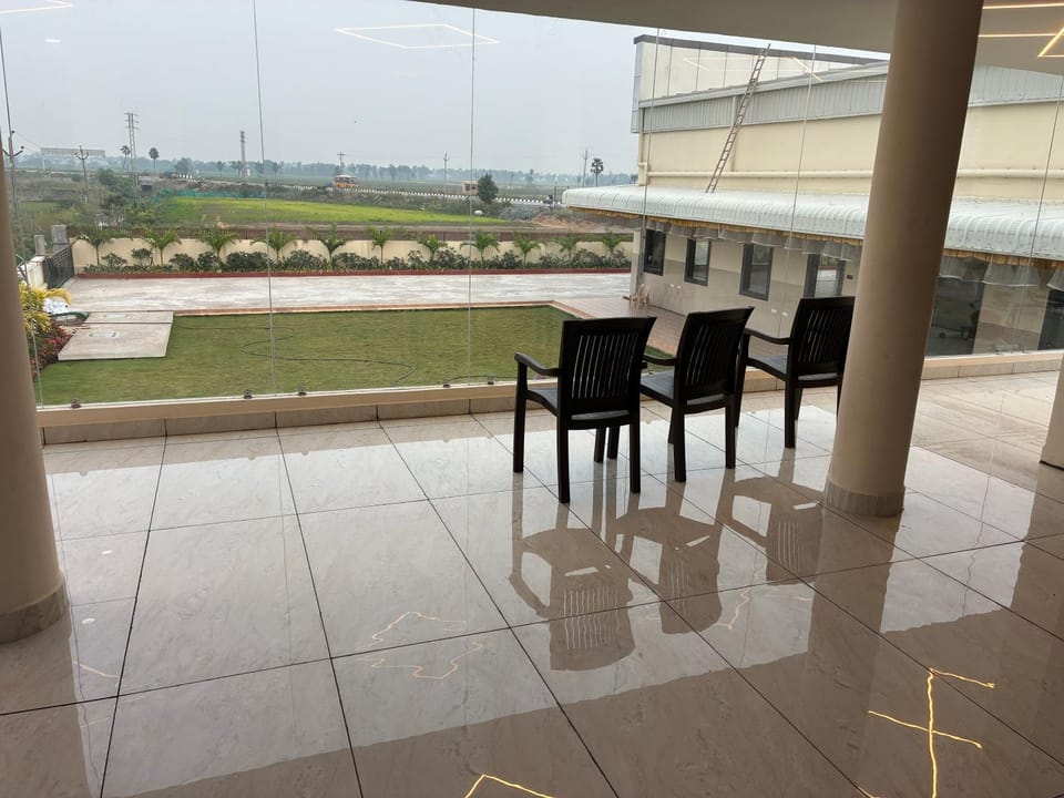 V guesthouse staycation Bed and Breakfast in Andhra Pradesh