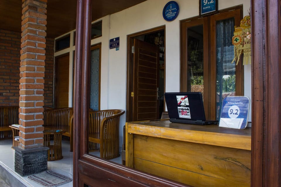 Lobby or reception, On site