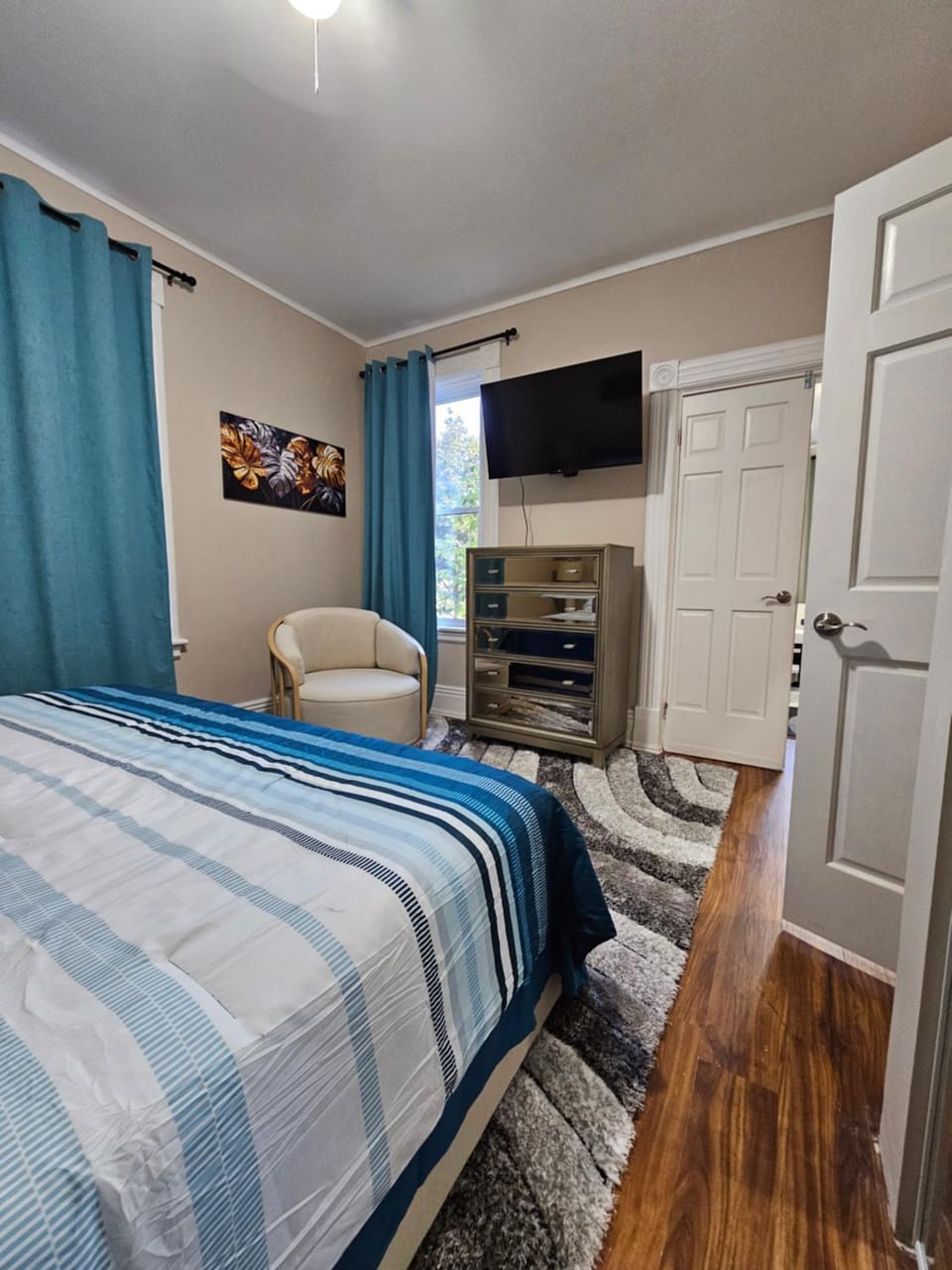 King Comfort Retreat Apartment in Peterborough