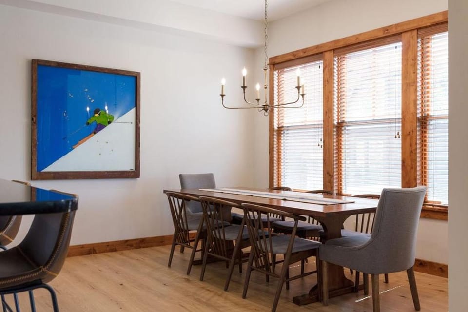 Spacious 4BR home in Steamboat Springs, perfect for family getaways! House in Steamboat Springs