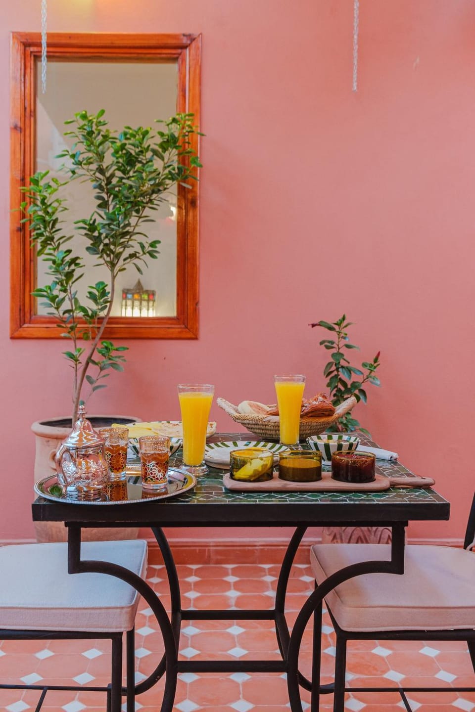 Balcony/Terrace, Dining area, Food, Breakfast, Continental breakfast