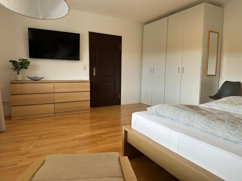 TV and multimedia, Bedroom