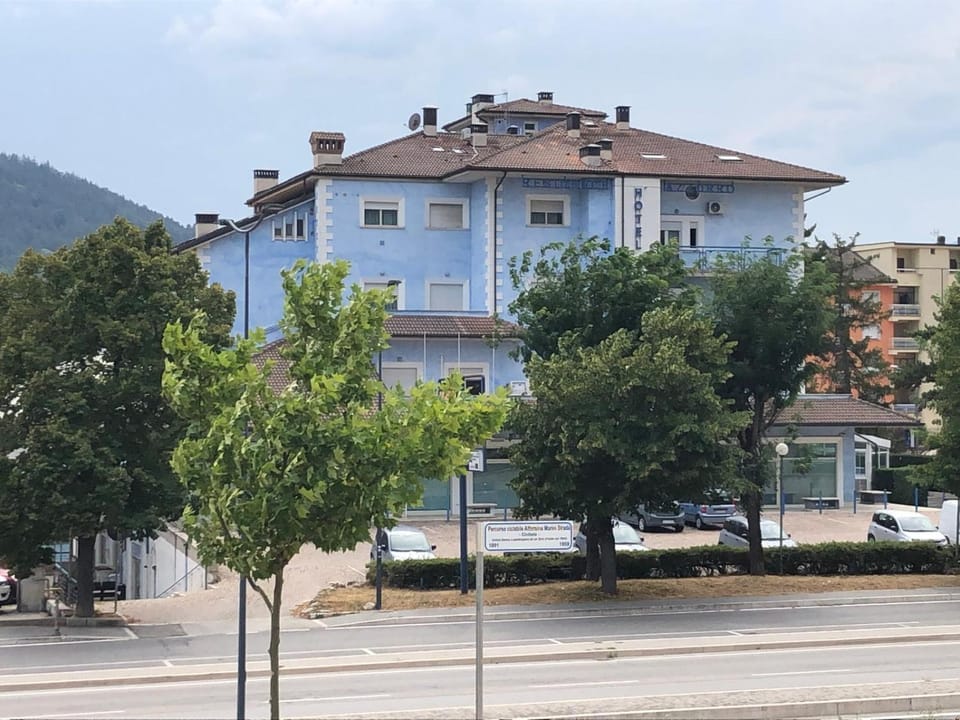 Property building, Neighbourhood, Street view