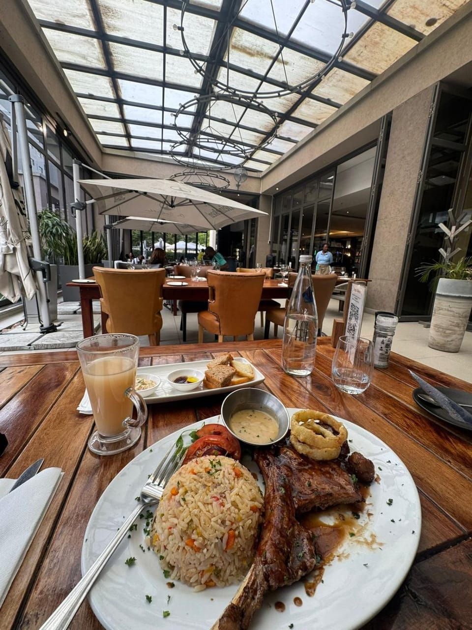 Restaurant/places to eat, Food and drinks, Food, Lunch, Dinner, Drinks