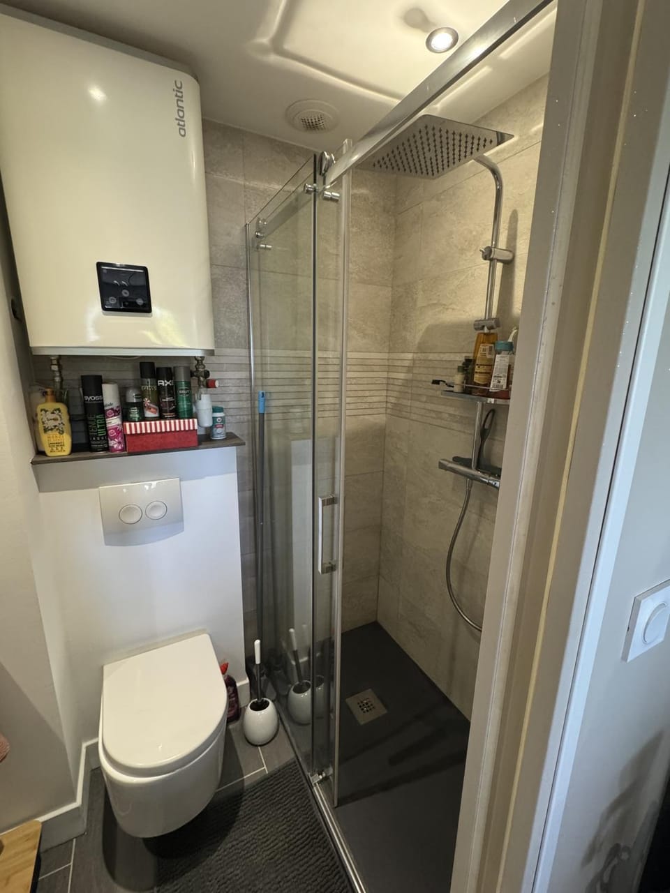 Shower, Toilet, Bathroom