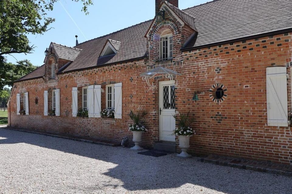 Longère élégante en Sologne House in Centre-Val de Loire