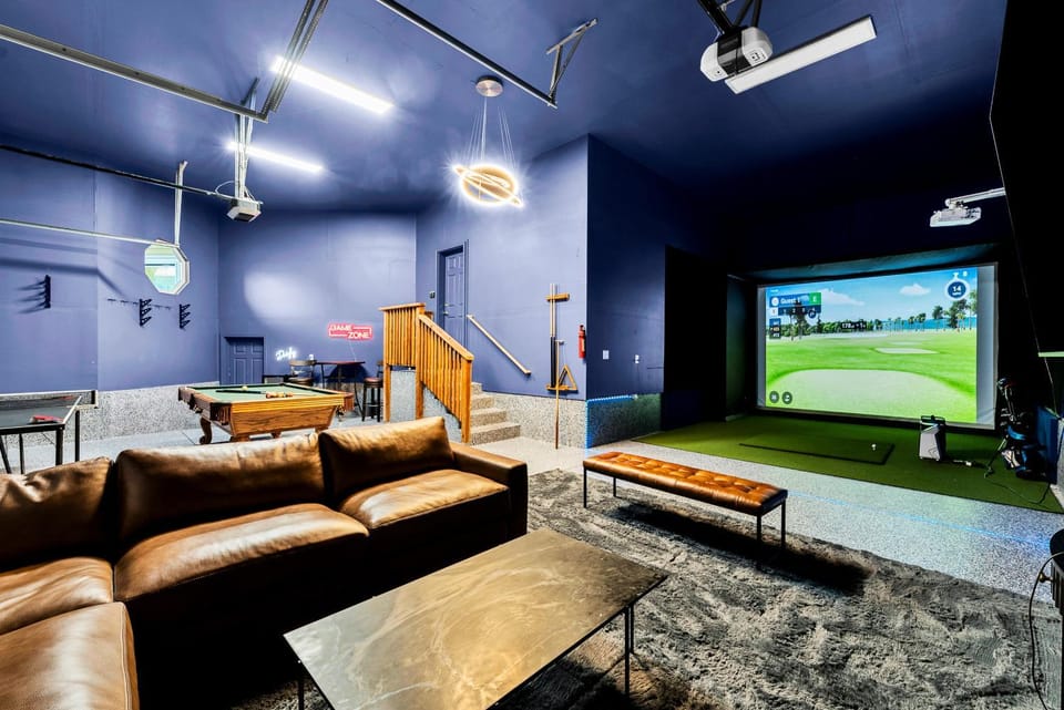 Epic Hillside Retreat Htd Pool HotTub Golf 4400sf House in Boise